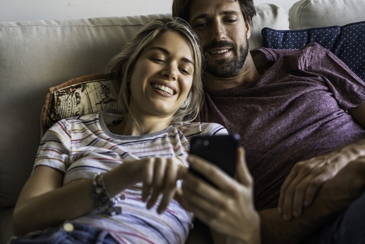 Couple using digital banking solutions